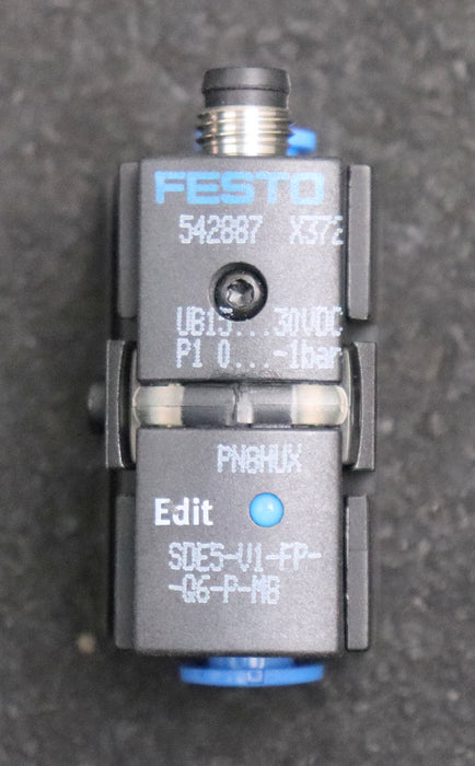 Bild des Artikels FESTO-Drucksensor-SDE5-V1-FP-Q6-P-M8-Mat.Nr.-542887-Mit-Halterung-653056